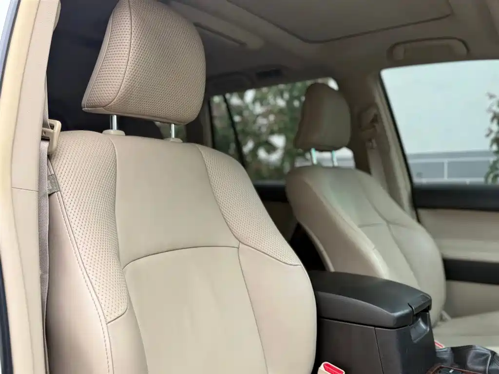 Toyota Prado 2010 4.0L Automatic VX NAVI фото 27
