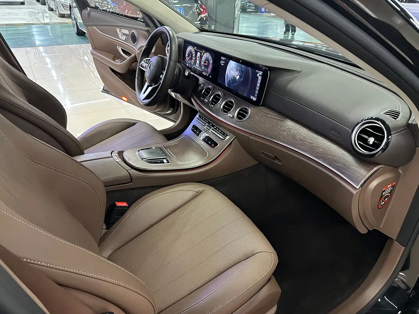 Mercedes-Benz E-Class 2020 Facelift E 300 L Fashion фото 10