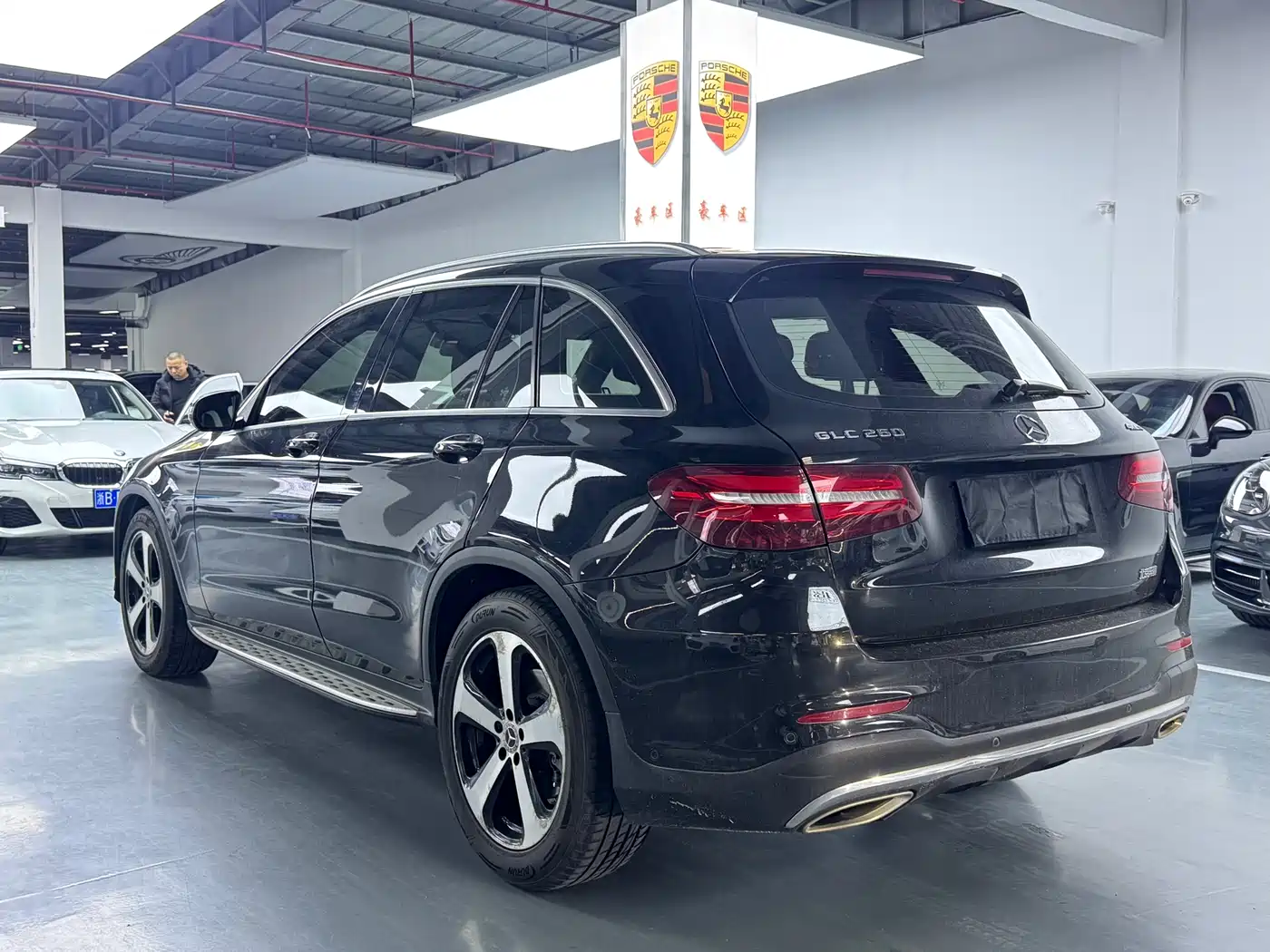 Mercedes-Benz GLC 2018 GLC 260 4MATIC Dynamic фото 19