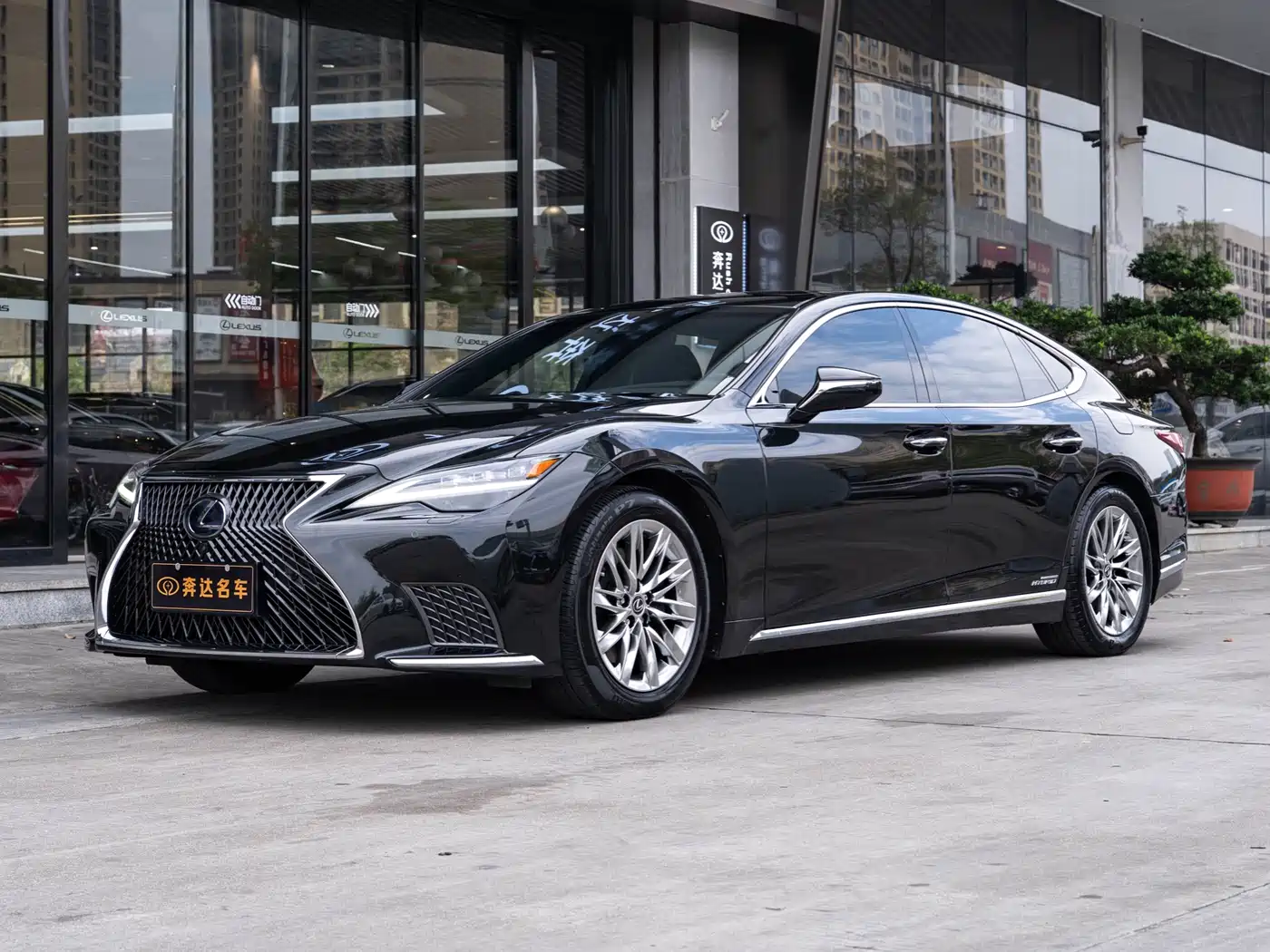 Lexus LS 2021 2021 500h Luxury Edition