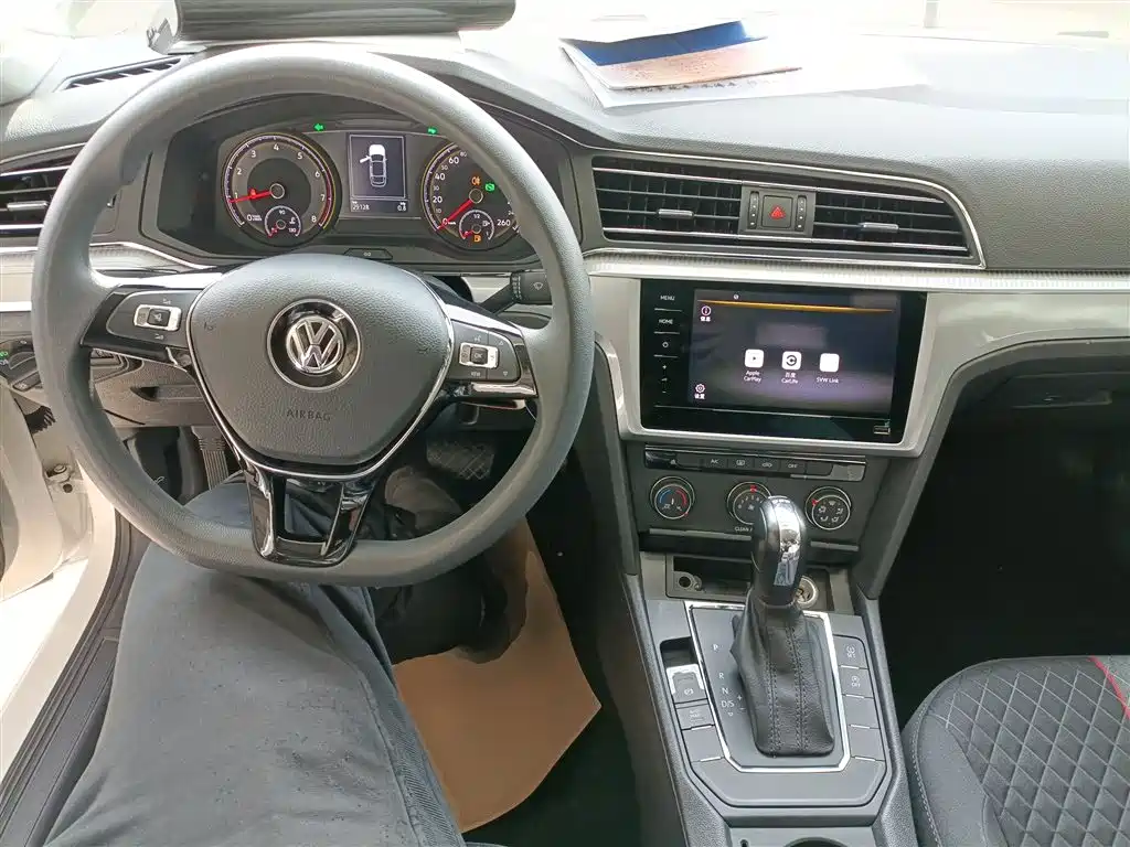Volkswagen Lamando 2021 230TSI DSG Fashion Edition фото 12