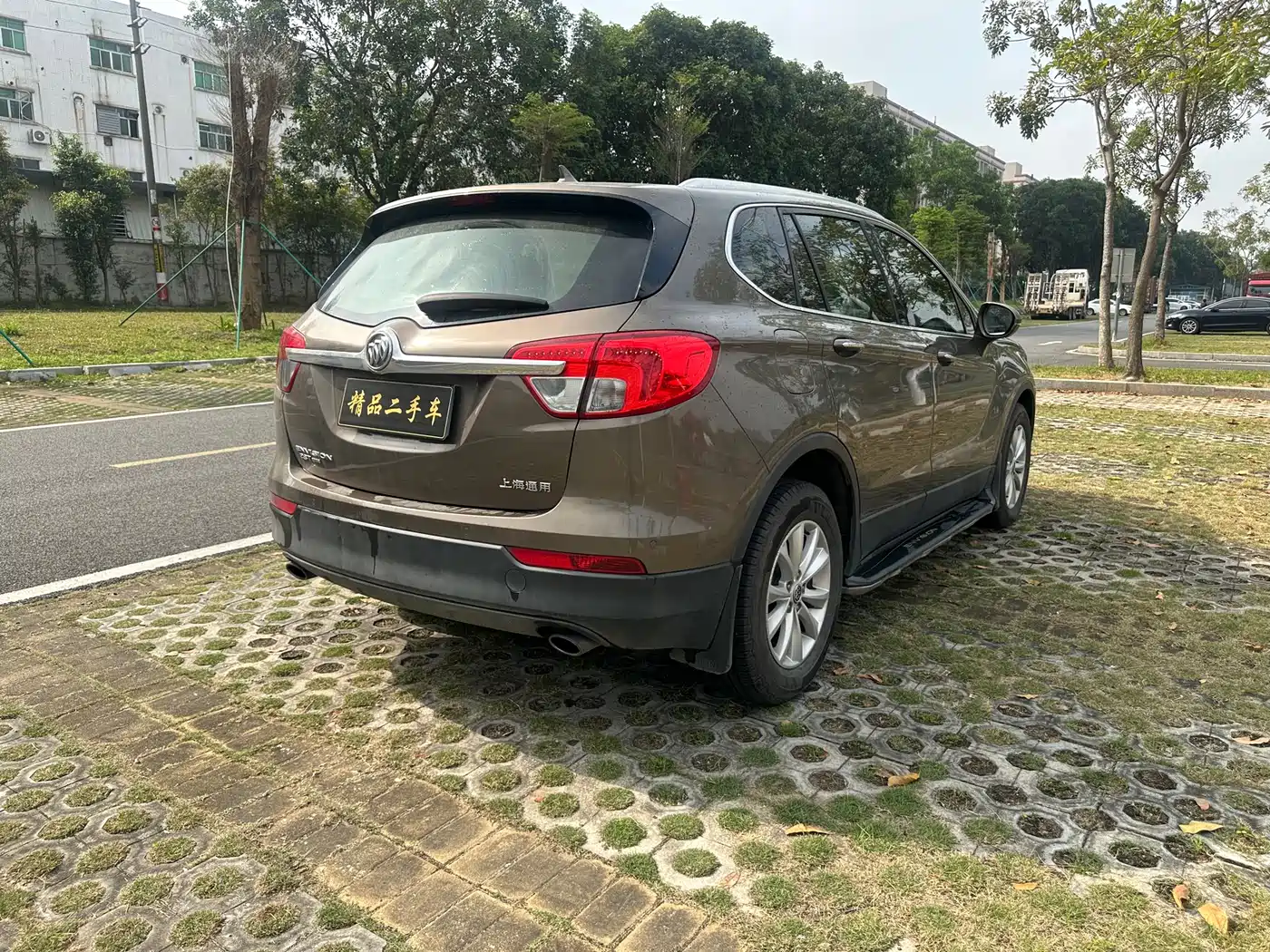 Buick Envision Plus 2016 28T 4WD Luxury фото 5