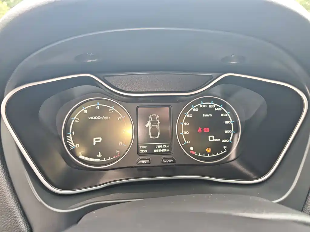 Geely Emgrand X6 2017 2016 1.3T CVT Flagship