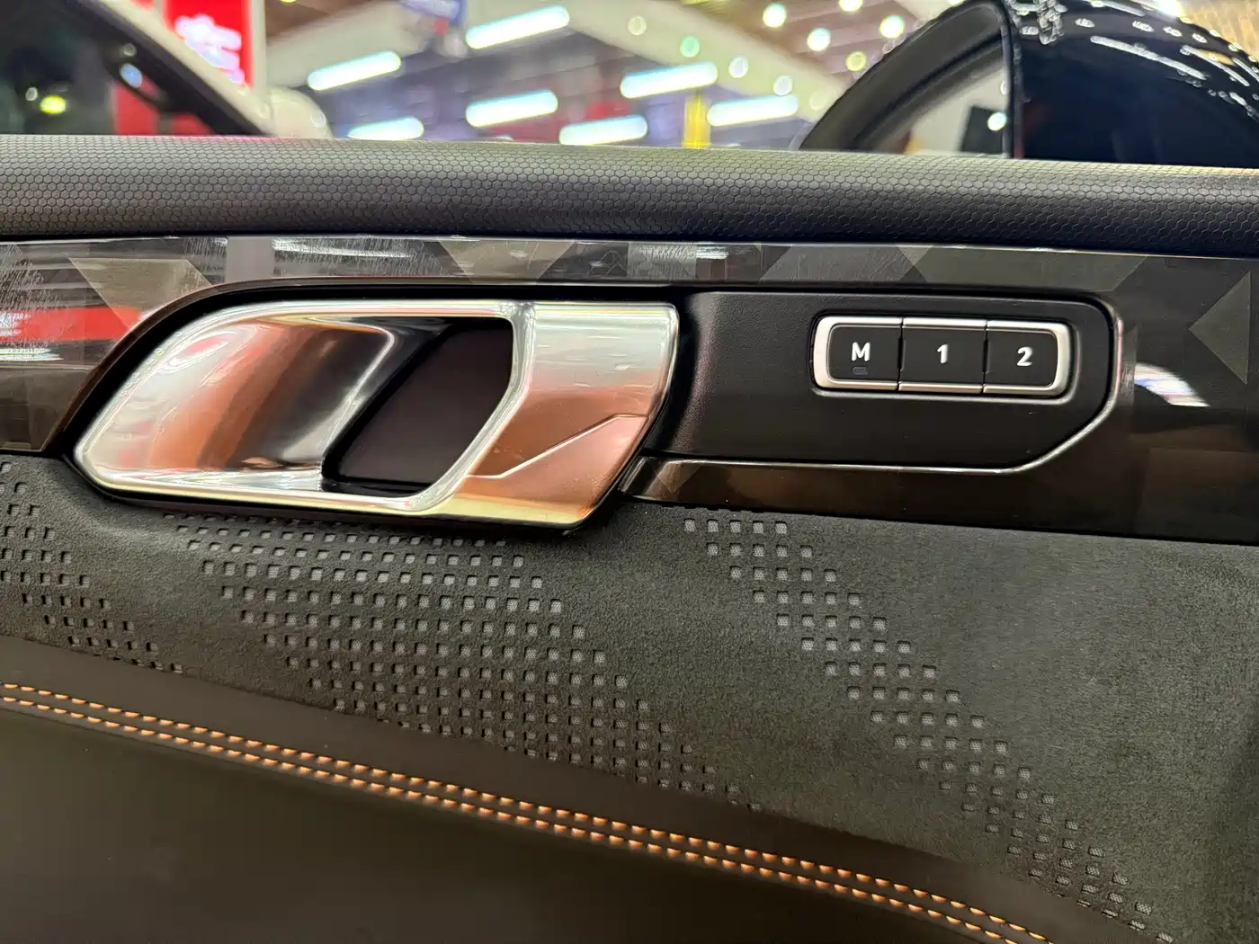 LYNK & CO. 02 HATCHBACK