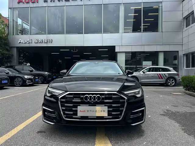 Audi A6L 2024 45 TFSI quattro Premium Dynamic — фото 2