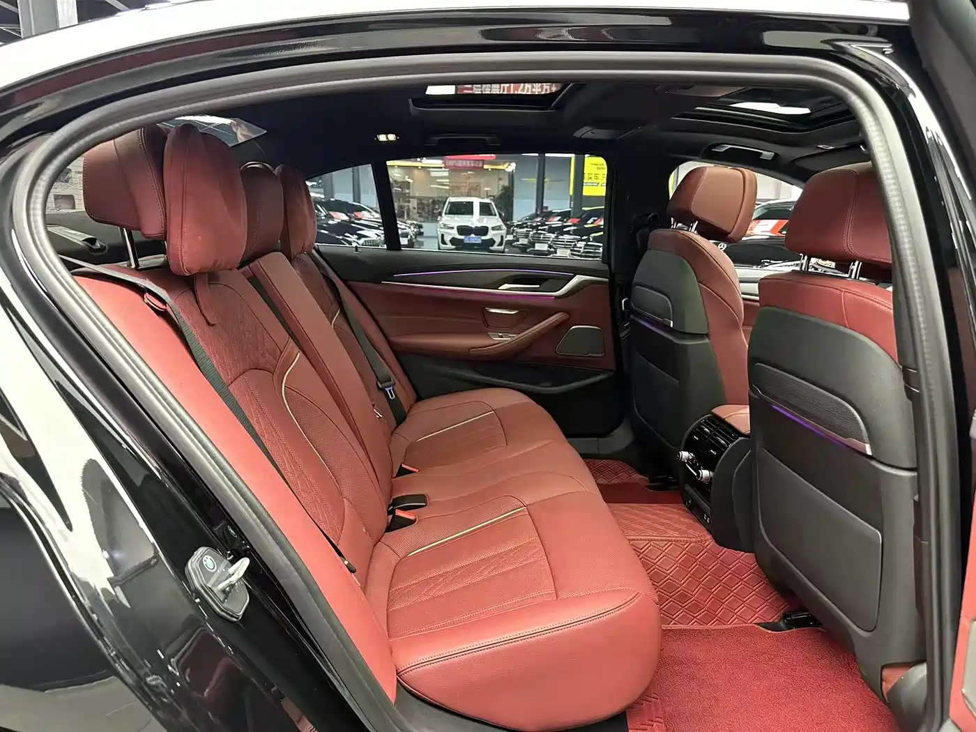 BMW 5 Series 2022 Model Third Facelift 530Li Premium M Sport Package фото 7