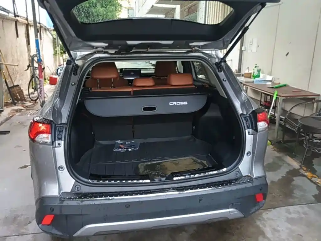 Toyota Corolla Cross 2024 2023 Hybrid 2.0L Elite Edition