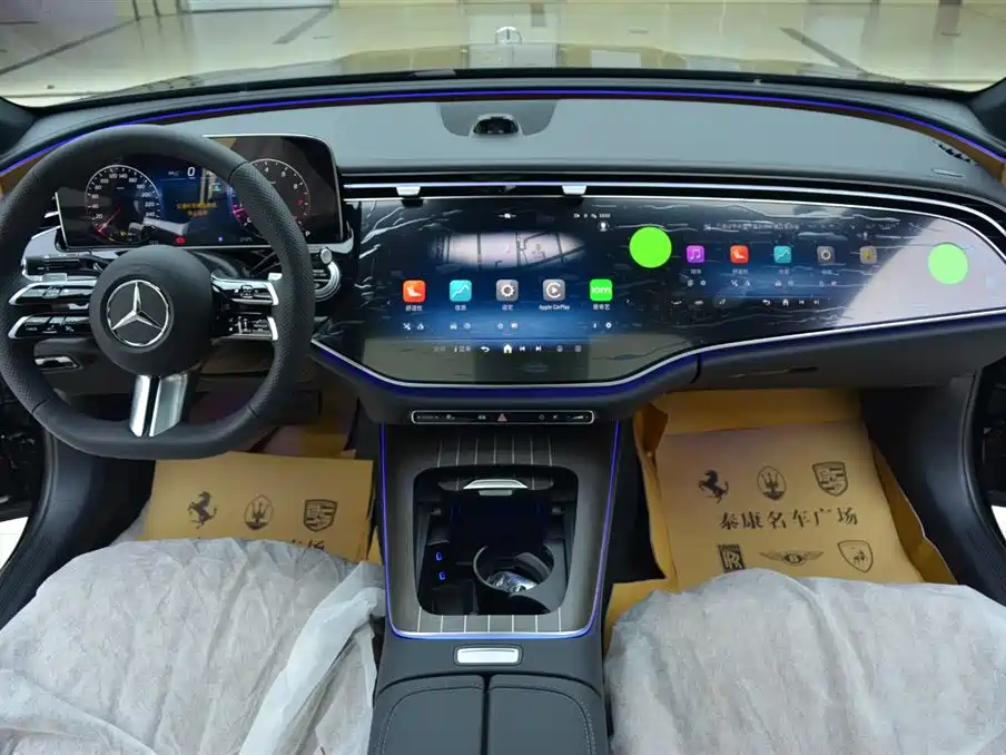 MERCEDES-BENZ E CLASS