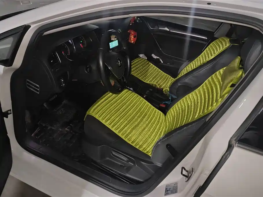Volkswagen Golf 2015 1.4TSI Automatic Comfort фото 9