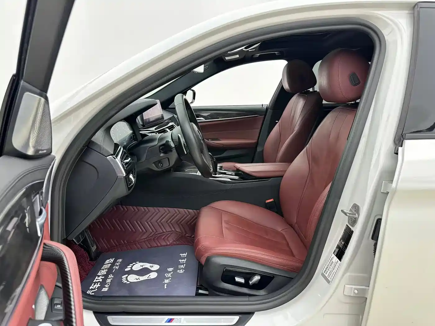 BMW 5 Series 2019 Facelift 530Li Leading M Sport Package фото 8