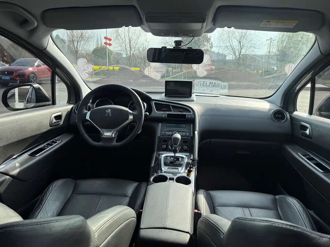 Peugeot 3008 2015 2.0L Automatic Trend Edition фото 15