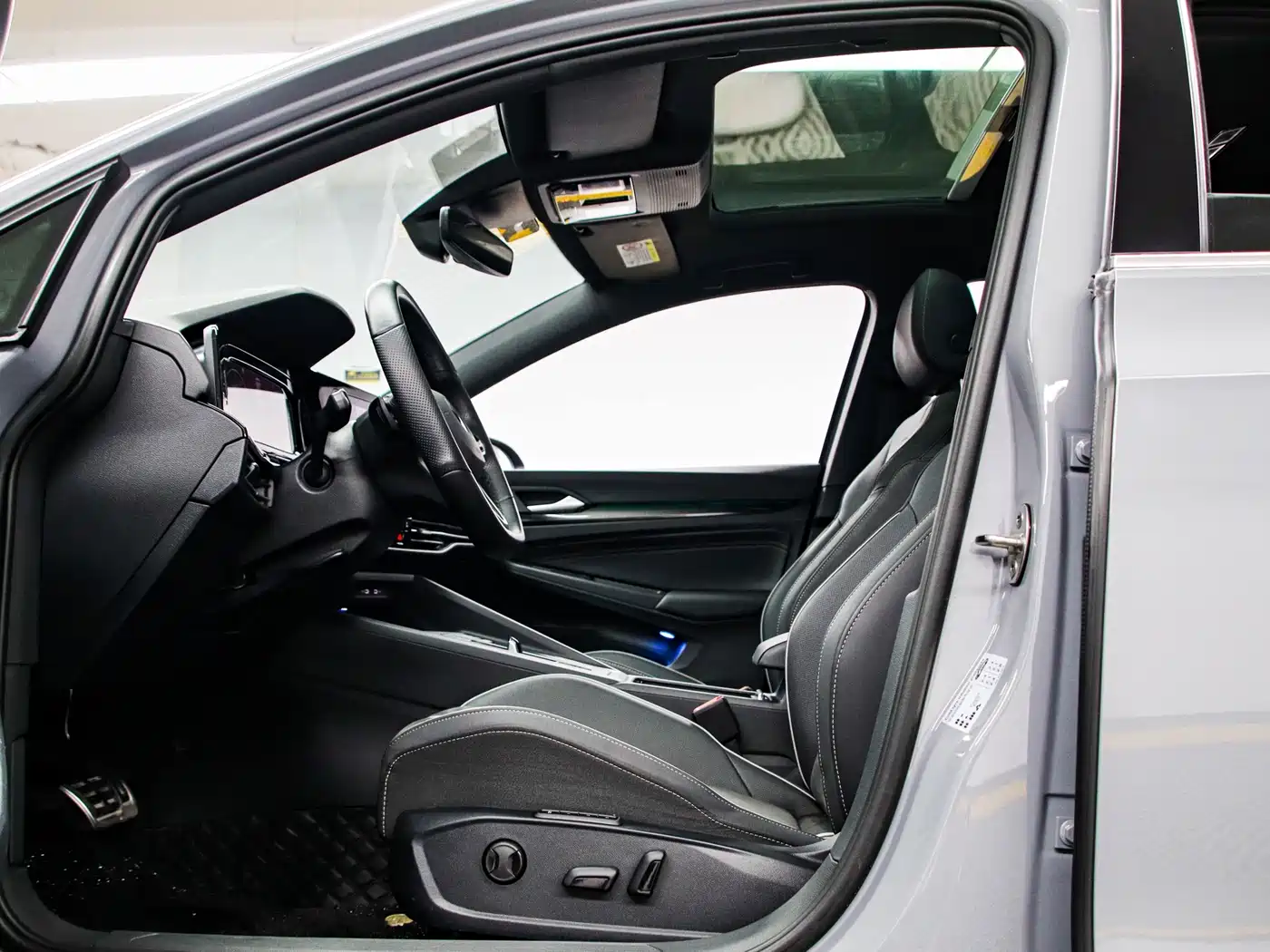 Volkswagen Golf 2021 280TSI DSG R-Line фото 12