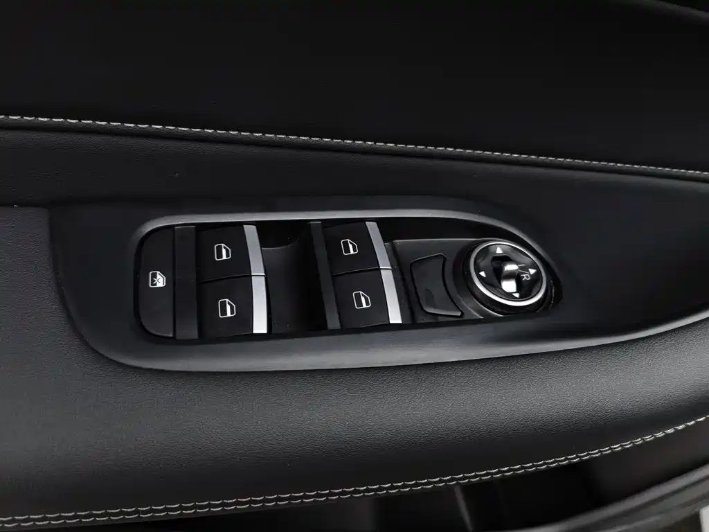 Chery Tiggo 5x 2025 2025 1.5L CVT Excellence Edition
