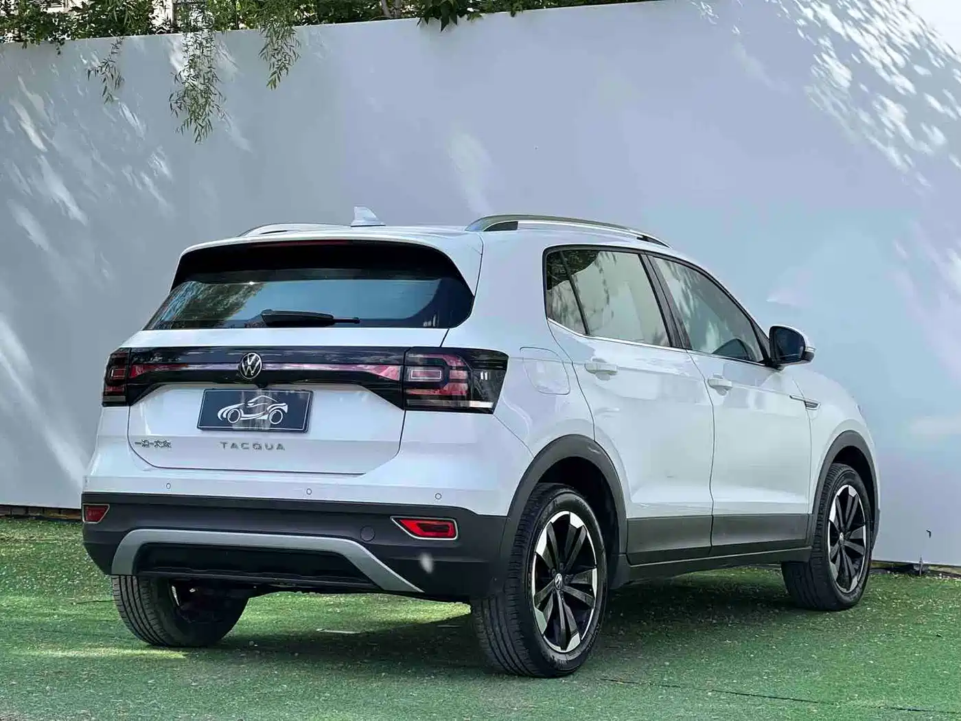 Volkswagen Tanying 2021 1.5L Automatic 30th Anniversary Edition фото 4