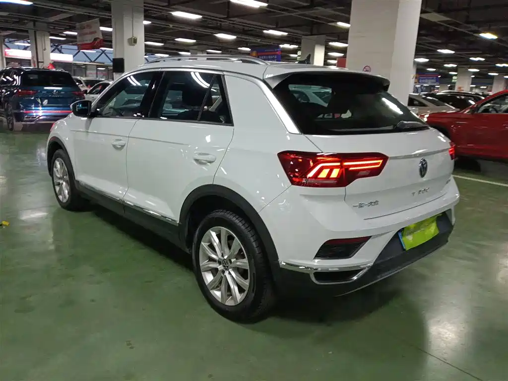 Volkswagen T-ROC 2022 280TSI DSG 2WD Elite PLUS фото 21