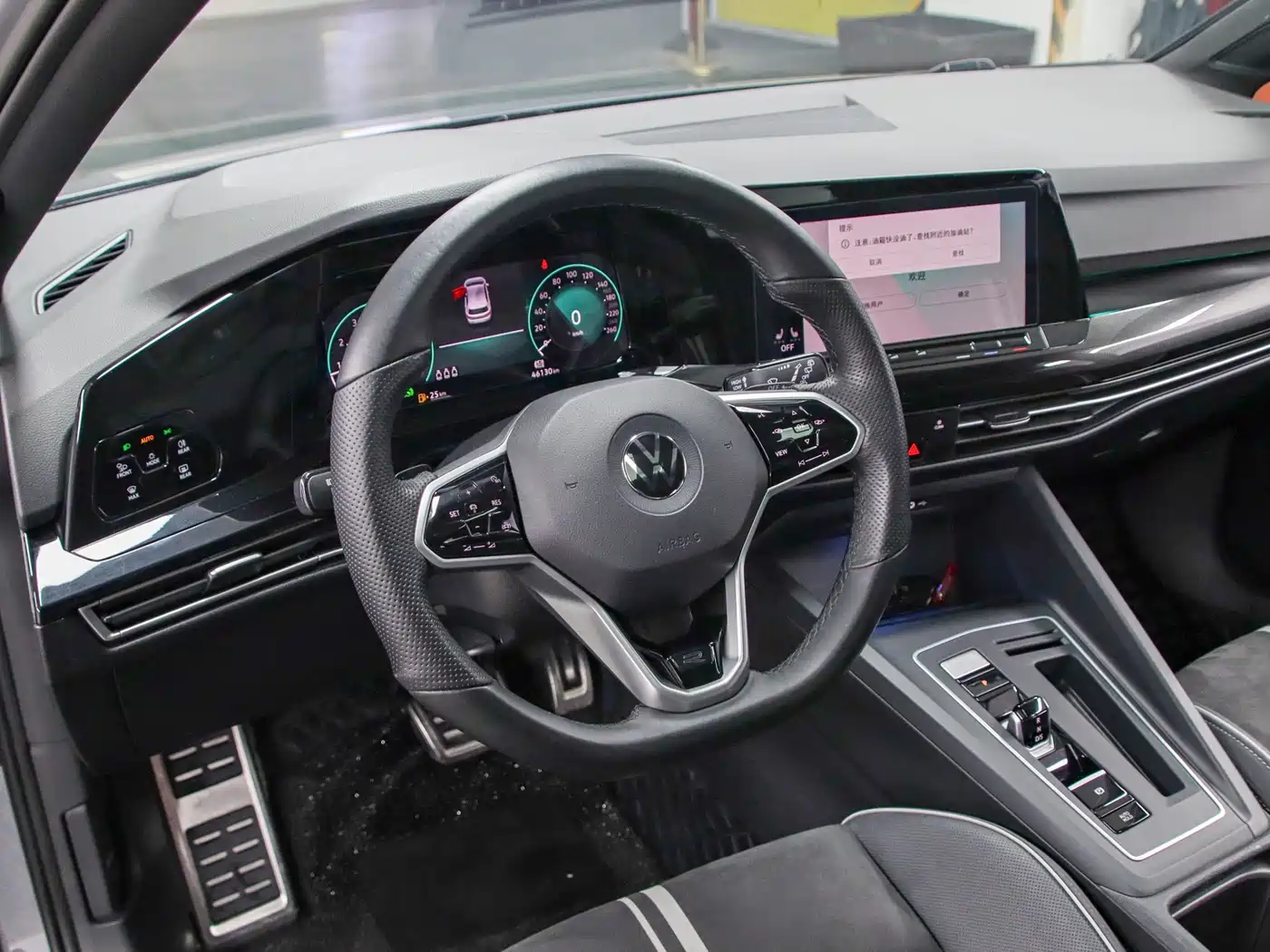Volkswagen Golf 2021 280TSI DSG R-Line фото 5
