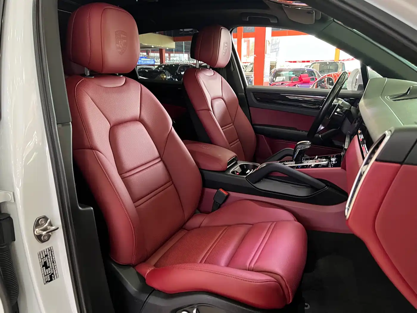 Porsche Cayenne 2018 Cayenne 3.0T фото 16
