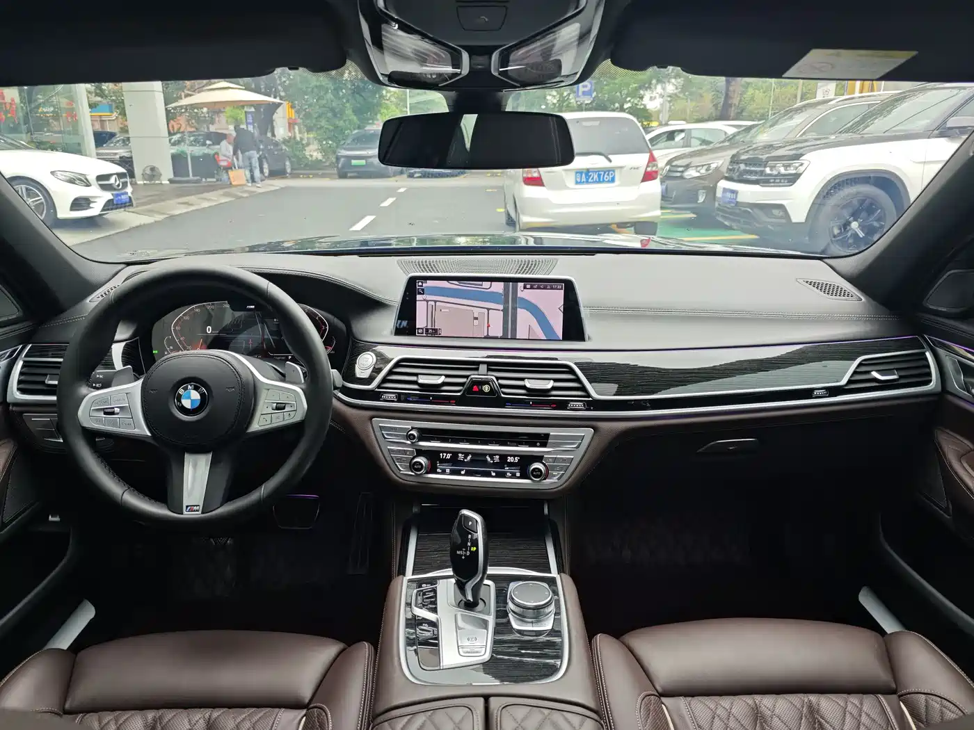 BMW 7 Series 2019 Facelift 740Li Leading M Sport Package фото 11