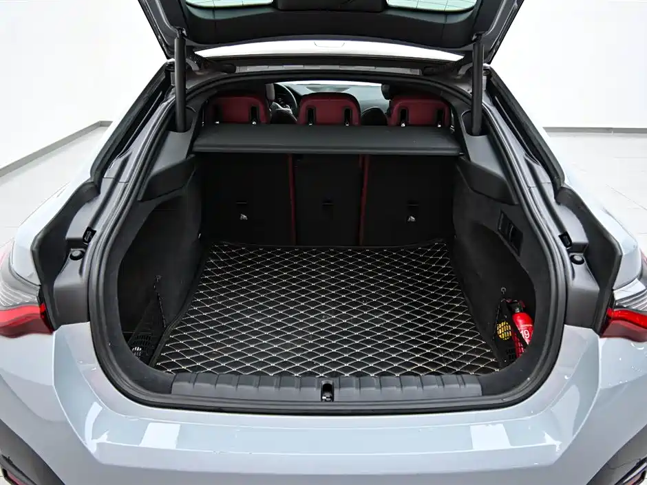 BMW 4 Series 2022 430i Gran Coupe M Sport Night Package фото 32
