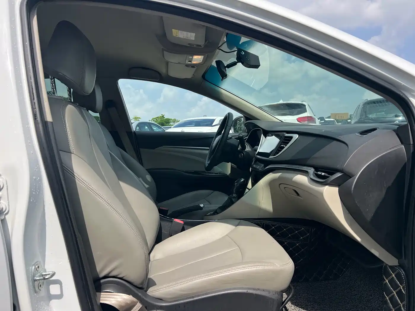 Фото 7 - Buick Excelle