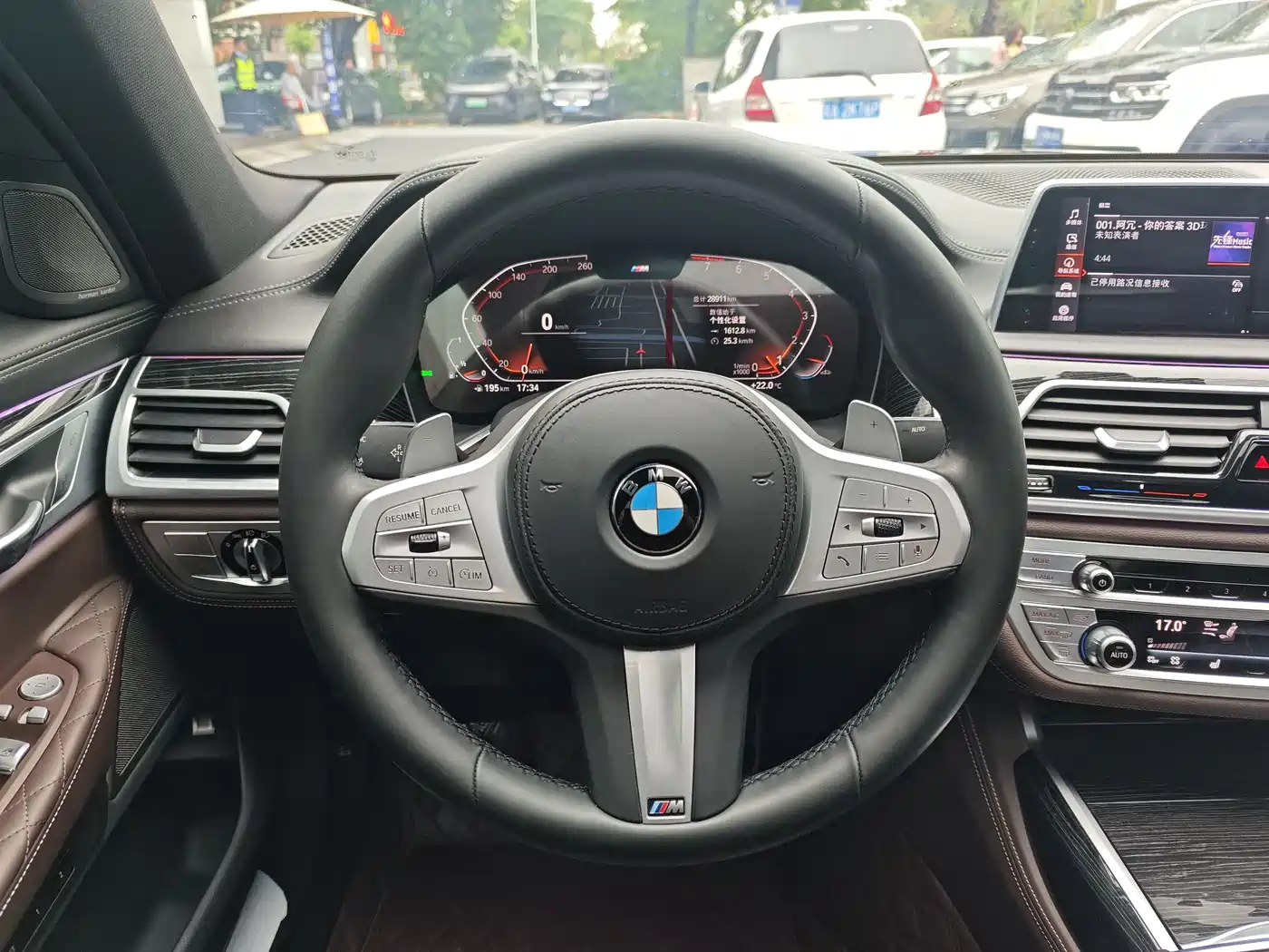 BMW 7 Series 2019 Facelift 740Li Leading M Sport Package фото 10