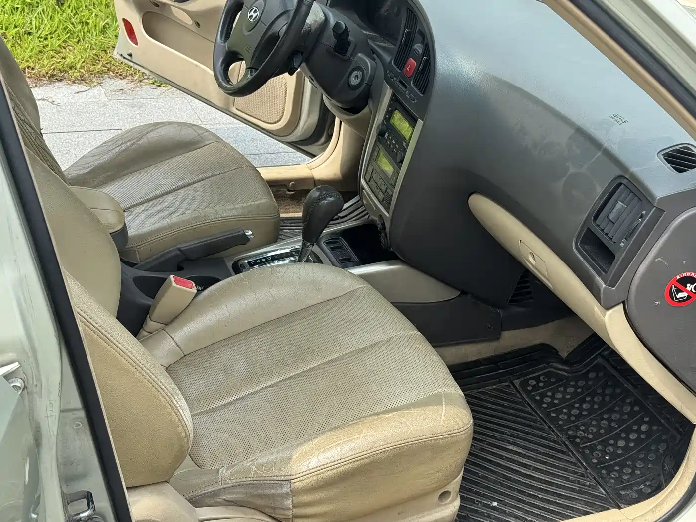 Hyundai Elantra 2005 Model 1.6L Automatic Luxury фото 18