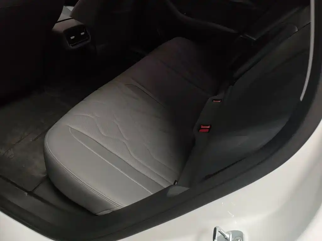 Photo 17 - Geely Galaxy Galaxy A7