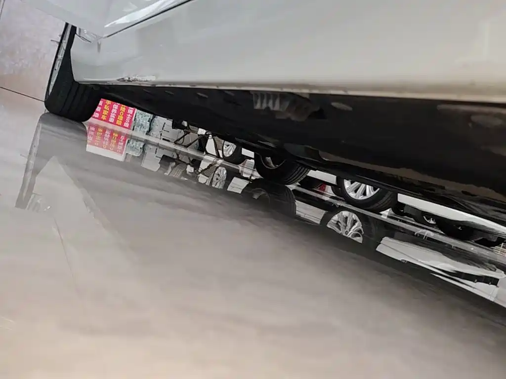 BMW 1 Series (Import) 2020 2018 118i Leading