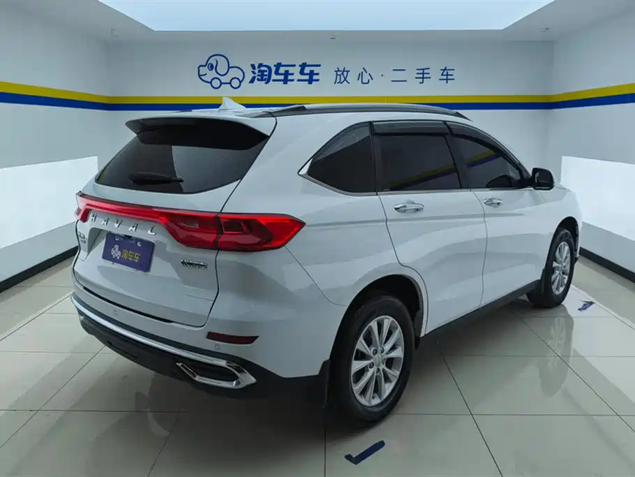 Haval M6 2023 PLUS 1.5T DCT Luxury Smart Connect фото 3