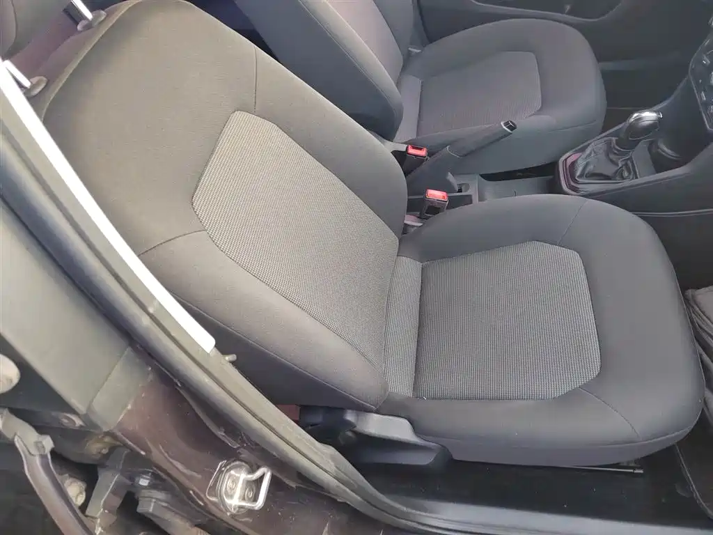 Volkswagen Jetta 2017 1.5L Automatic Fashion фото 25