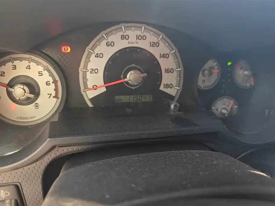Toyota FJ Cruiser 2013 4.0L фото 14