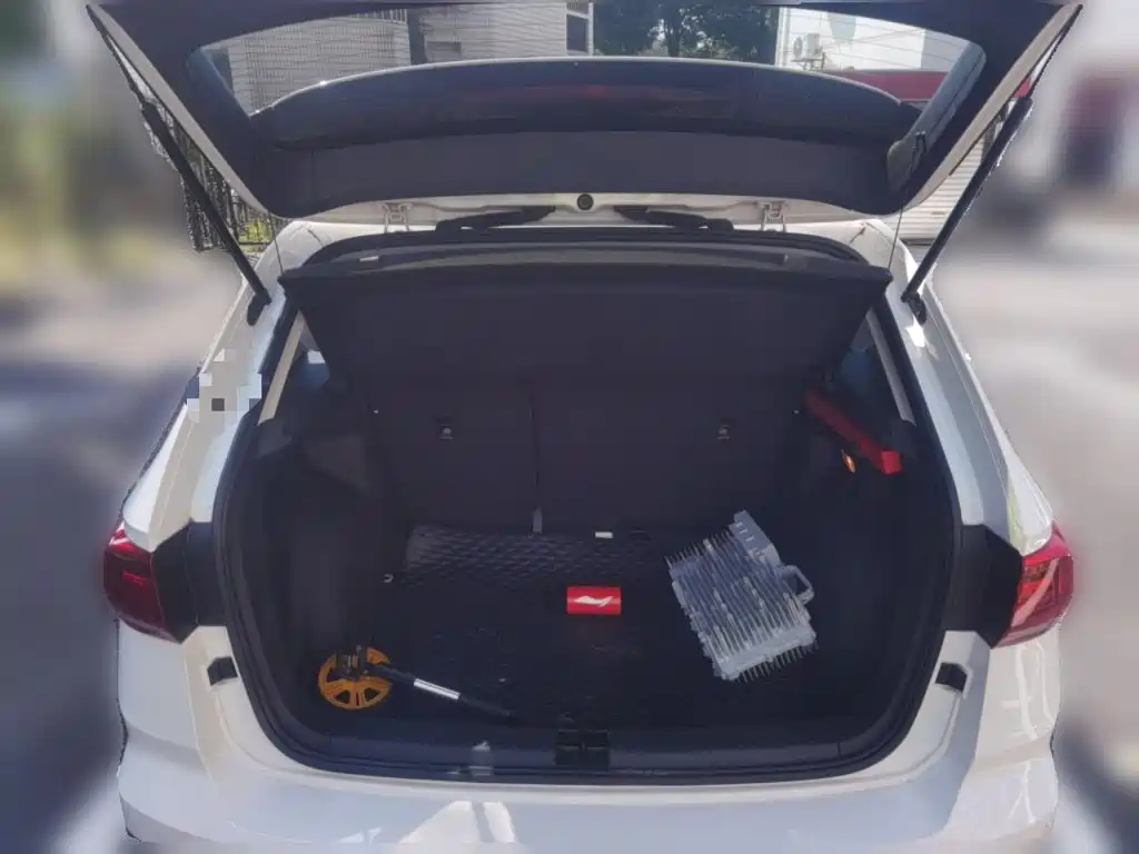 Photo 16 - Volkswagen Tharu