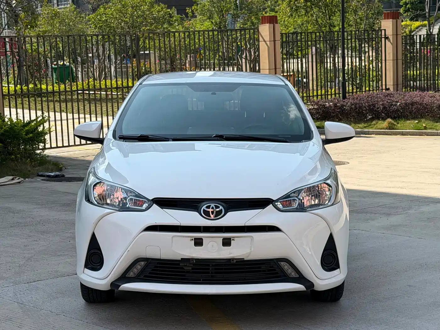 Toyota YARiS L Zhi Xiang 2017 1.5E CVT Charming Edition фото 2