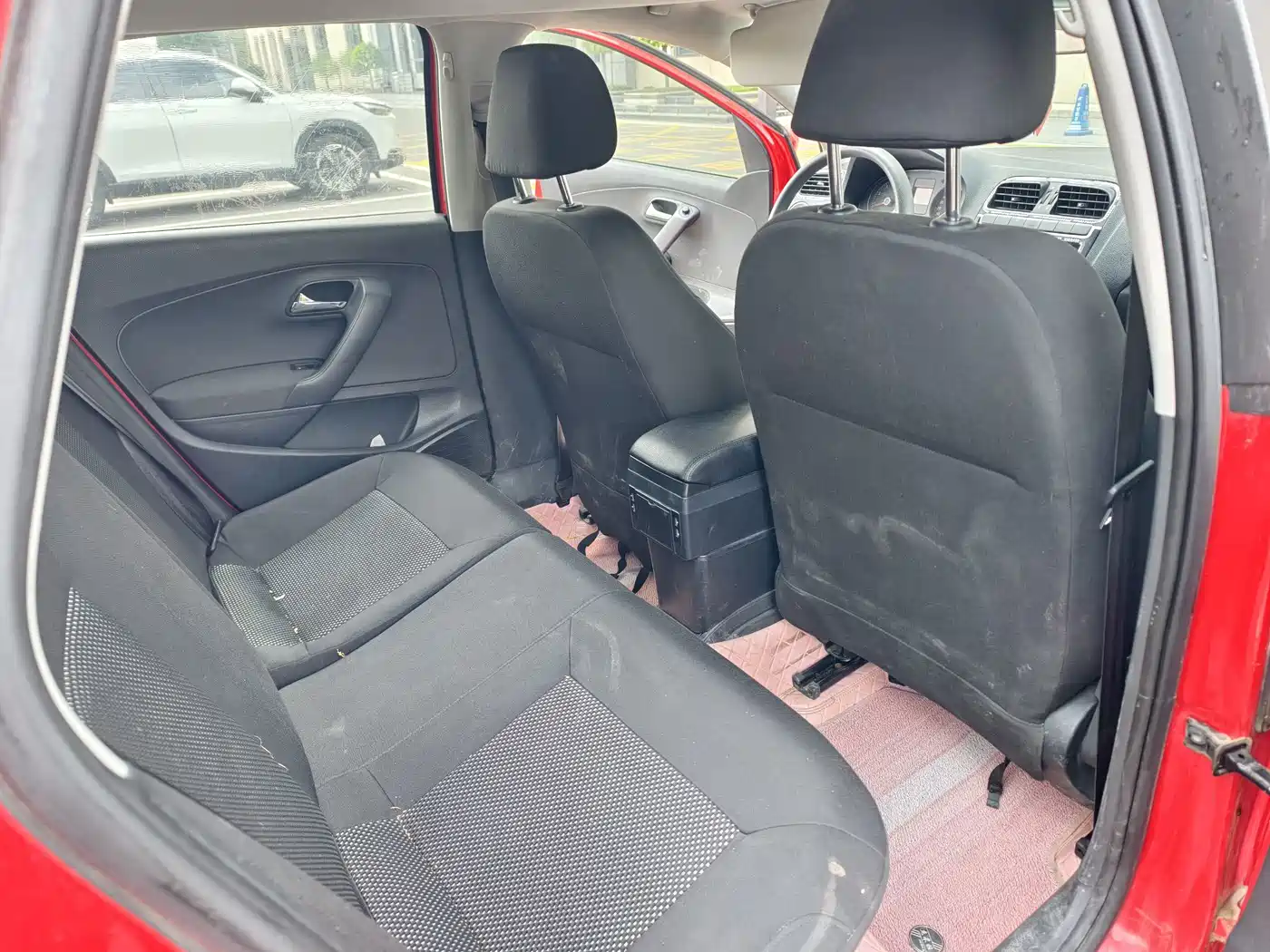 Volkswagen Polo 2011 2011 1.4L Automatic Style Edition