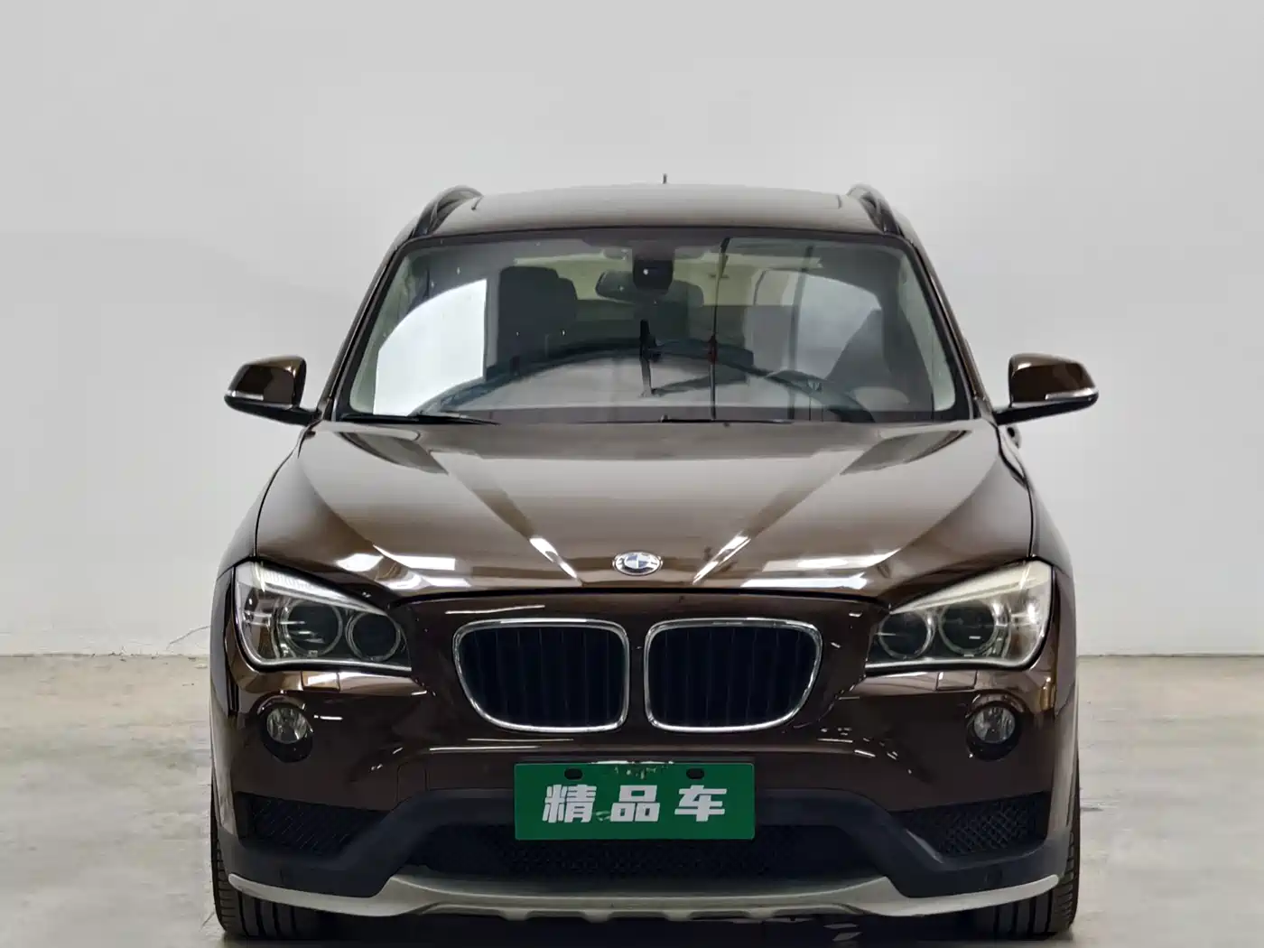 صورة 2 - BMW X1