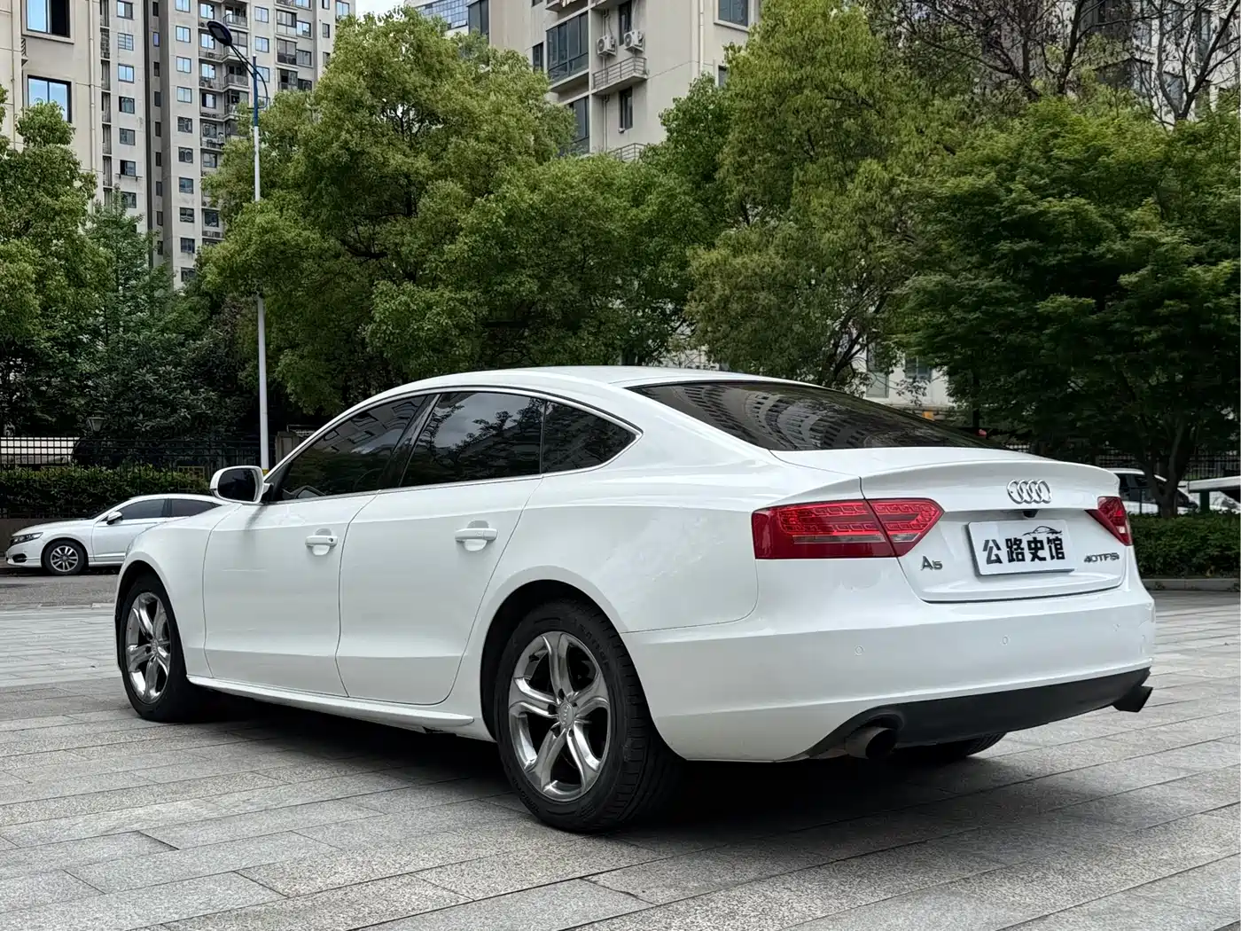 Audi A5 (Import) 2010 2.0TFSI Sportback Comfort фото 4