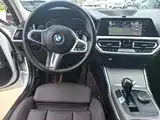 Photo 9 - BMW 3 Series