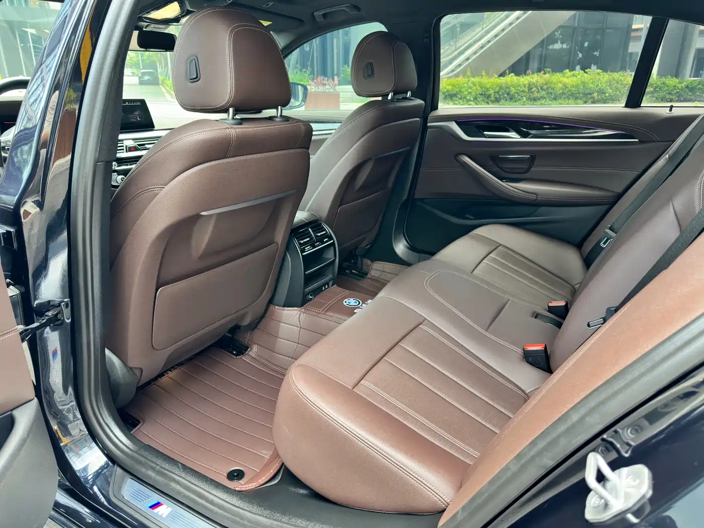 BMW 5 Series 2020 525Li M Sport Package фото 10