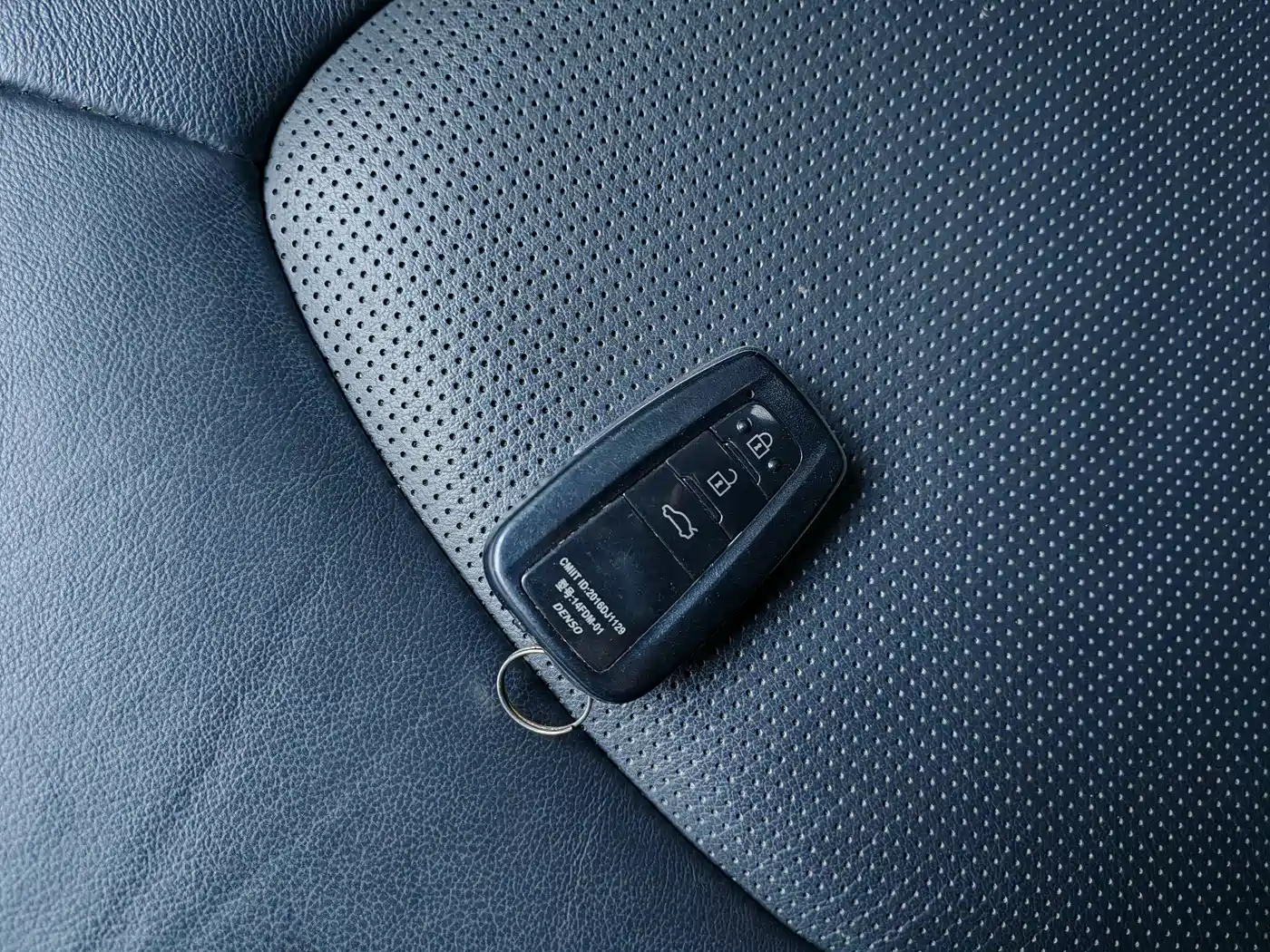 Toyota Camry 2019 2.0G Luxury Edition China VI фото 18