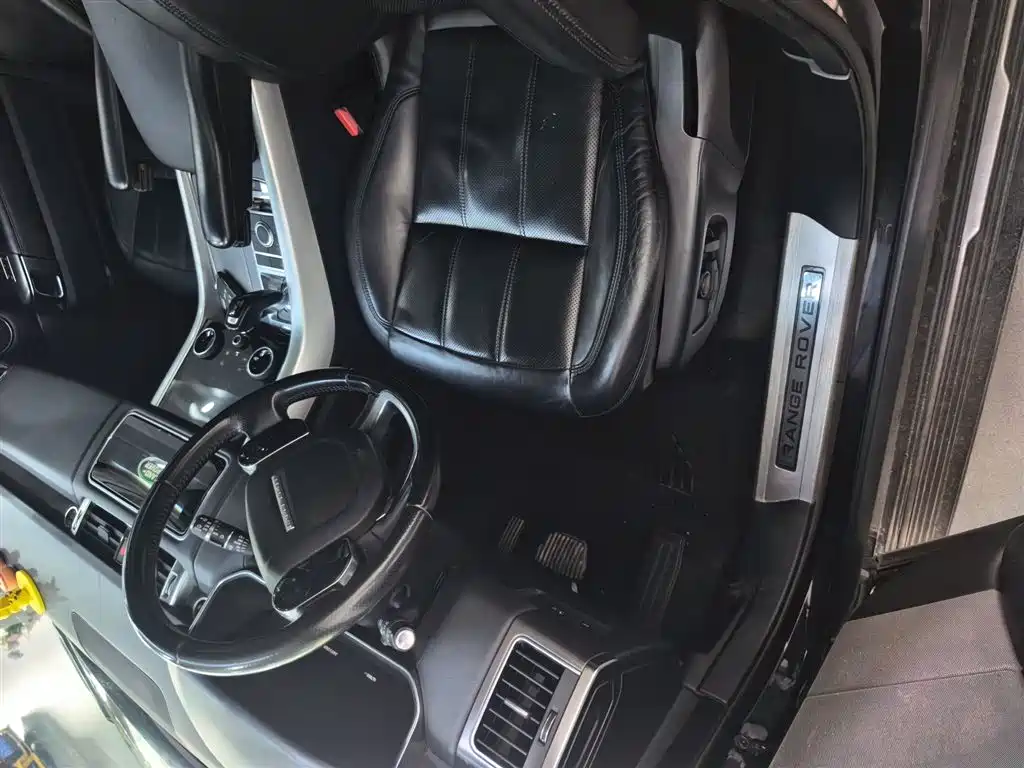 Land Rover Range Rover Sport 2019 3.0 SC V6 Special Edition фото 8