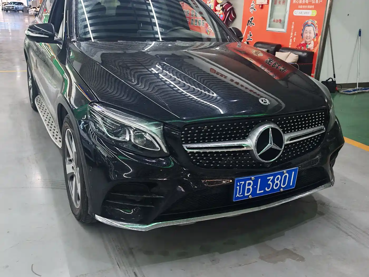 Mercedes-Benz GLC 2017 GLC 260 4MATIC Luxury фото 3
