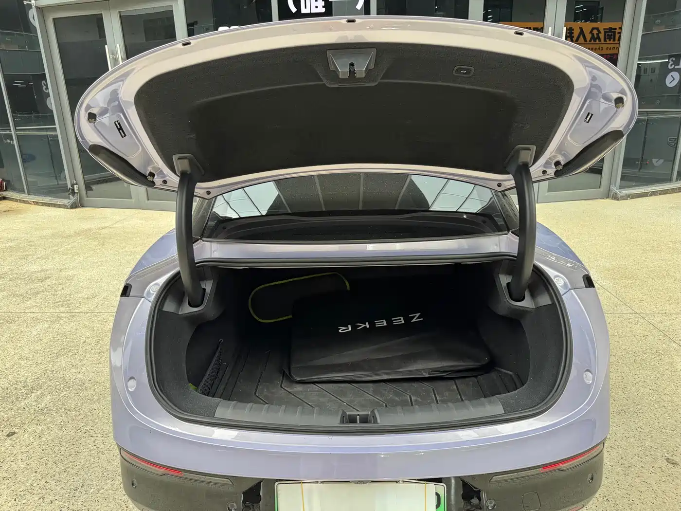 ZEEKR EXTREME KRYPTON 007