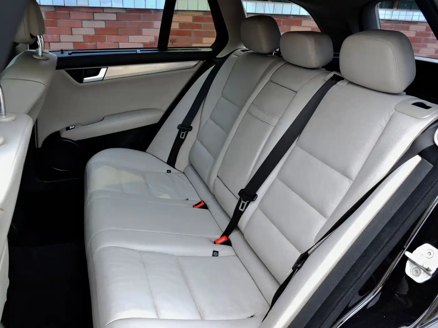 Mercedes-Benz C-Class (Import) 2012 2011 C 200 Fashion Wagon Edition