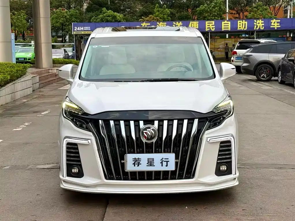 BUICK GL8