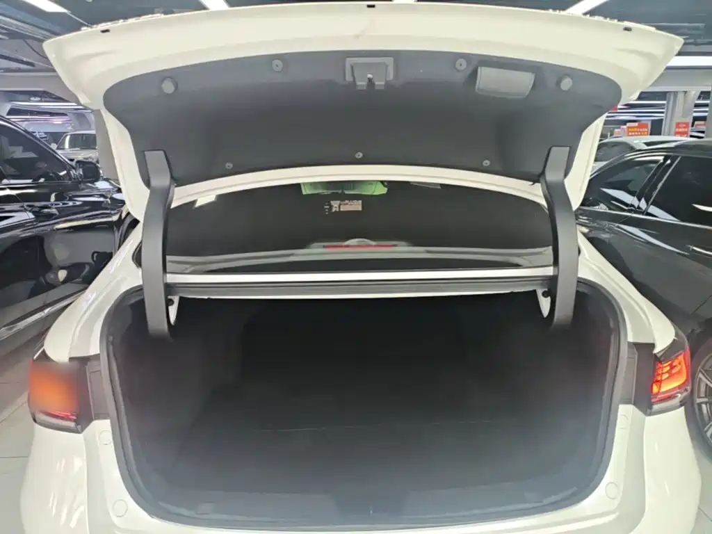 Changan Ruicheng PLUS 2024 2023 1.5T DCT Premium