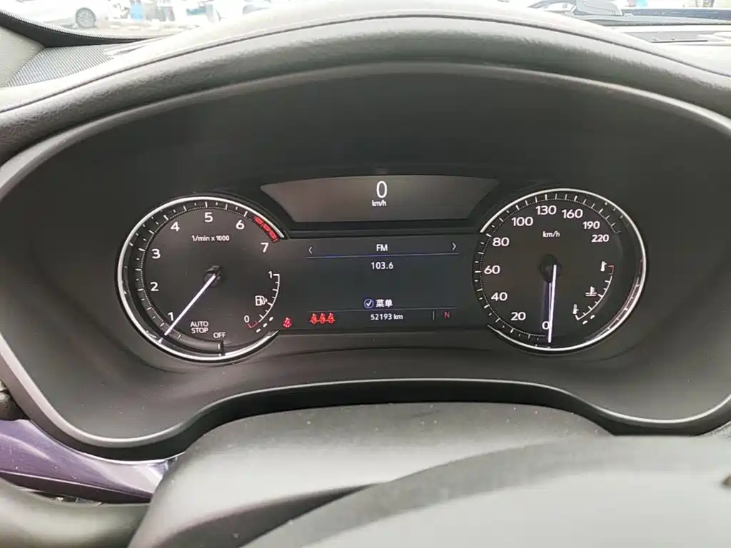 Cadillac XT4 2023 2022 28T FWD Style