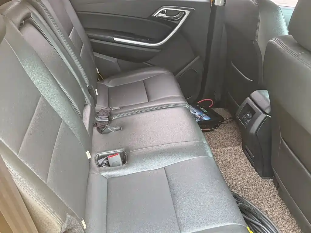 Jiangling Yusheng S350 2016 2013 2.0T Manual 4WD Petrol Premium Luxury 5-seater