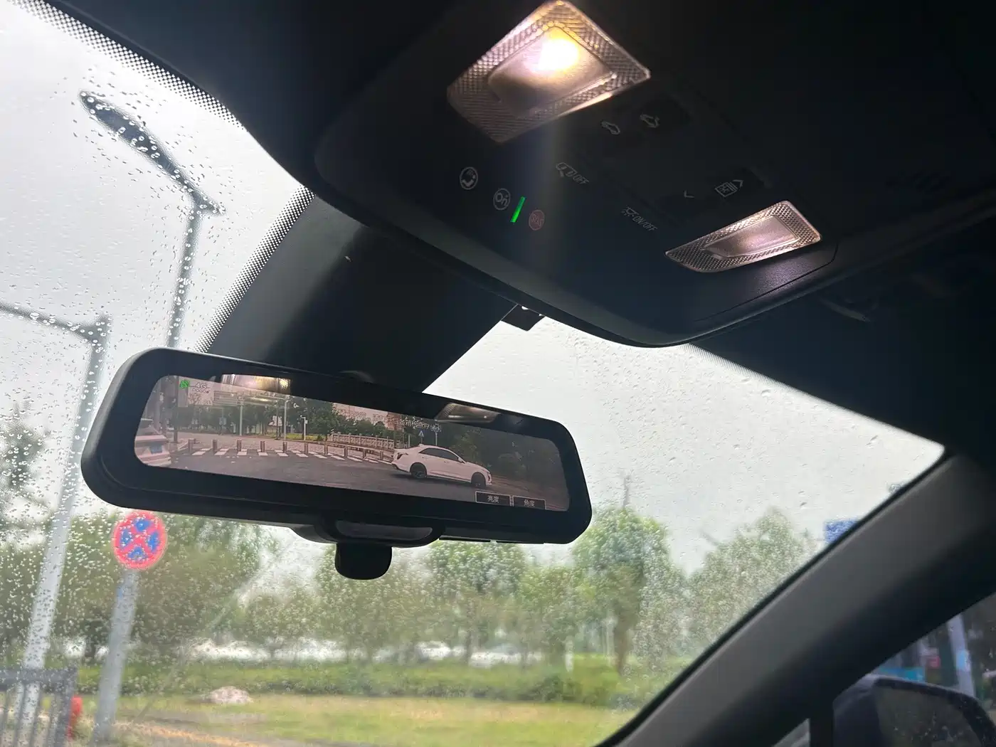 Cadillac XT4 2019 2018 Model 28T 2WD Technology