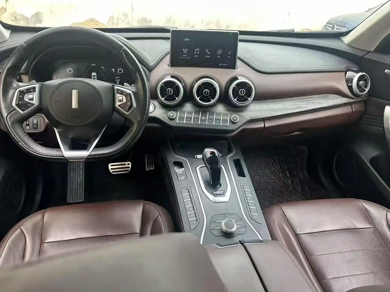 WEI PAI WEI BRAND VV7