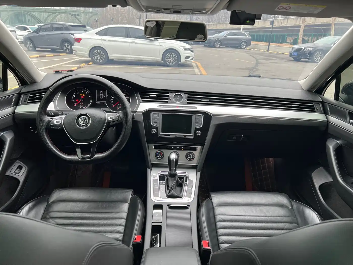 Volkswagen Magotan 2019 280TSI DSG Comfort China VI фото 11